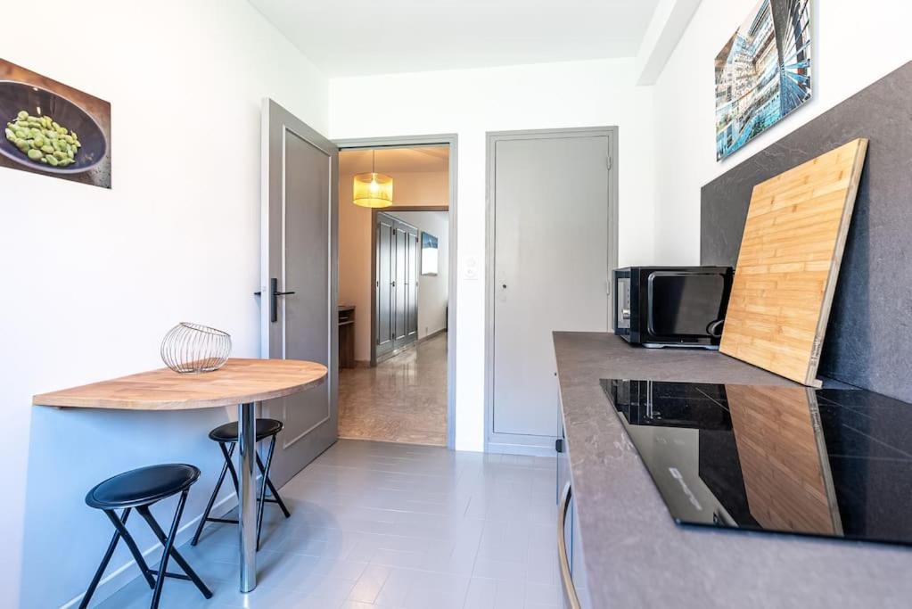 Le Meyrueis, T3, Clim, Terrasse, Centre Ville Montpellier Eksteriør bilde